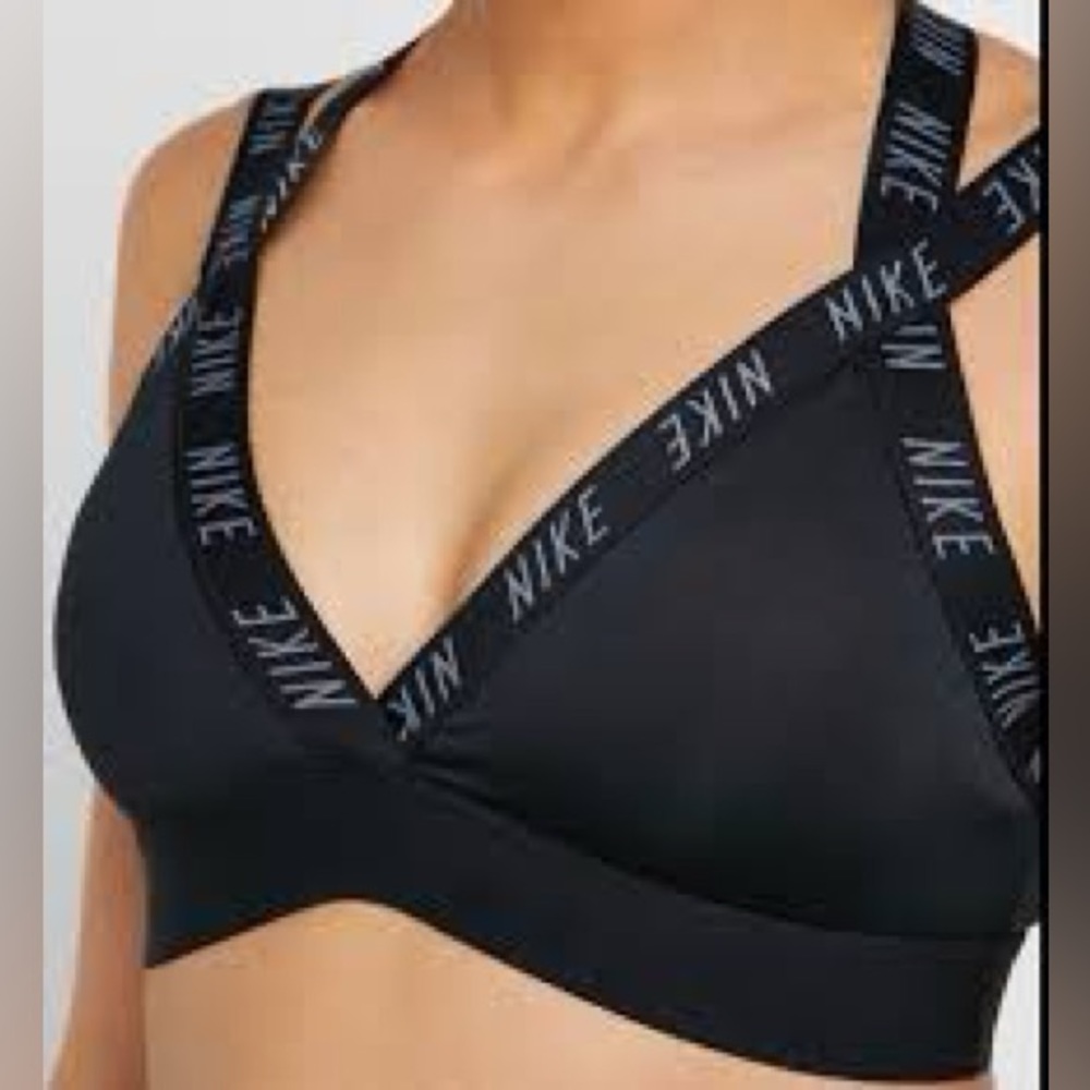 Nike Indy Bra Light Support large (new without tags)